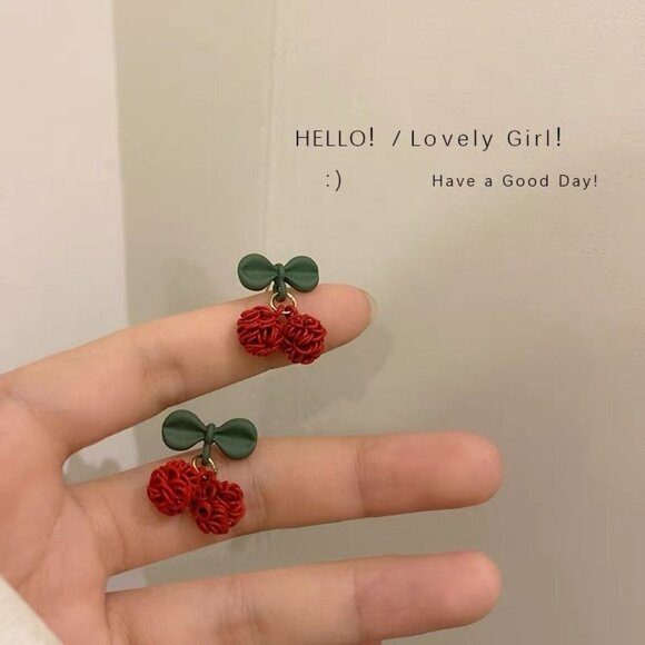 S925 silver post earrings - Picture 3 of 4